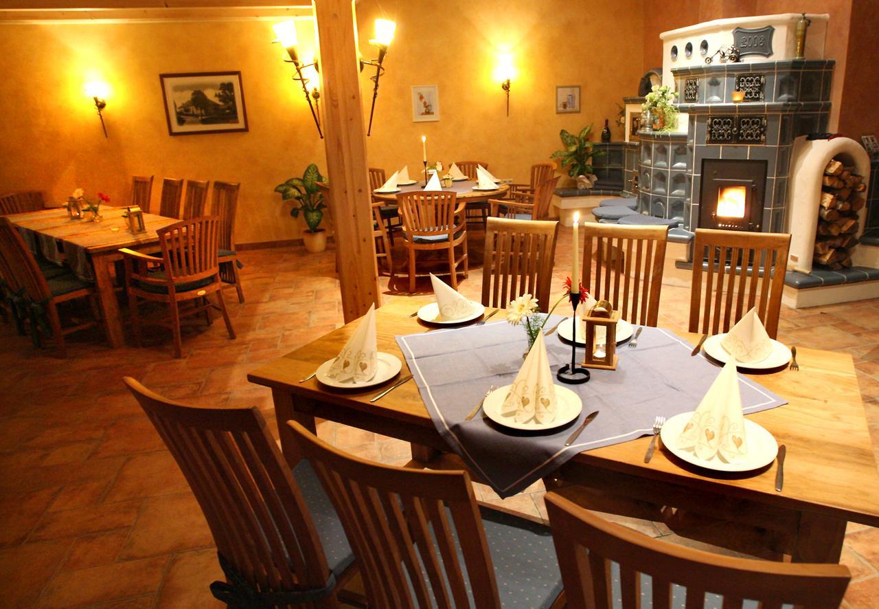 Landhotel "Lichte Aue" Lichtenau Stutzengrun Zewnętrze zdjęcie